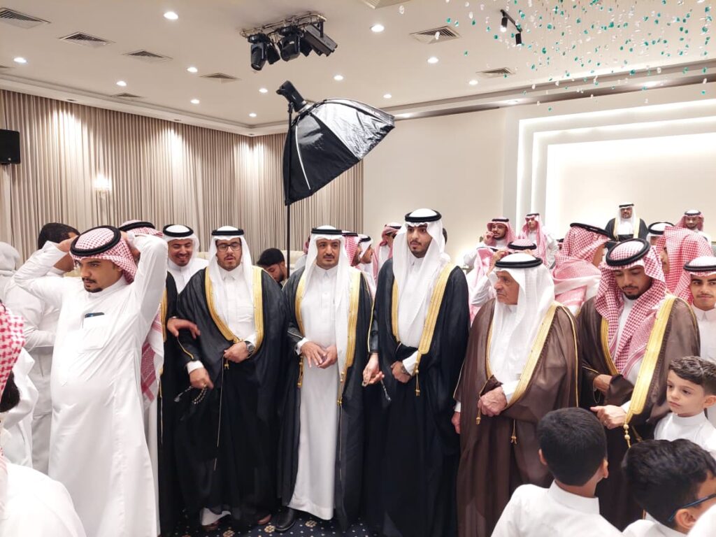 بالصور.. عائلة “العبد الرضا و السليطين” بالبطالية يحتفلون بزواج ابنهم “رضا”