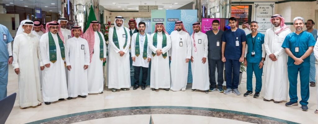 تجمع الأحساء الصحي يحتفل باليوم الوطني الـ 95