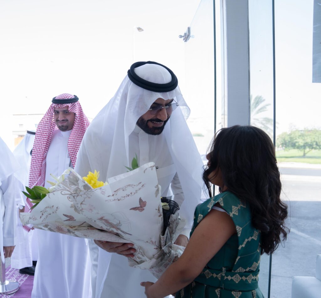 بدعم سمو محافظ الأحساء.. وكيل المحافظة يزور فرع “ترابط” لرعاية المرضى بالمحافظة