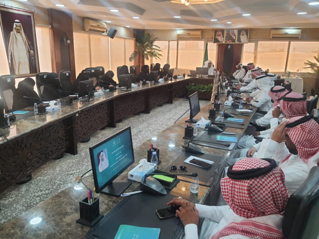 تعليم الأحساء يعرّف منسوبيه بحقوقهم من الخدمات الصحية