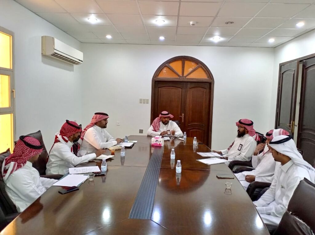 العيون الخيرية ومنافذ السعودية يبحثان تعزيز الشراكة لخدمة المستفيدين