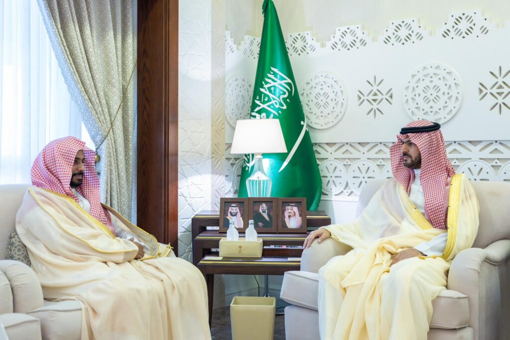 نائب أمير الشرقية يستقبل مدير فرع الرئاسة العامة لهيئة الأمر بالمعروف بالمنطقة