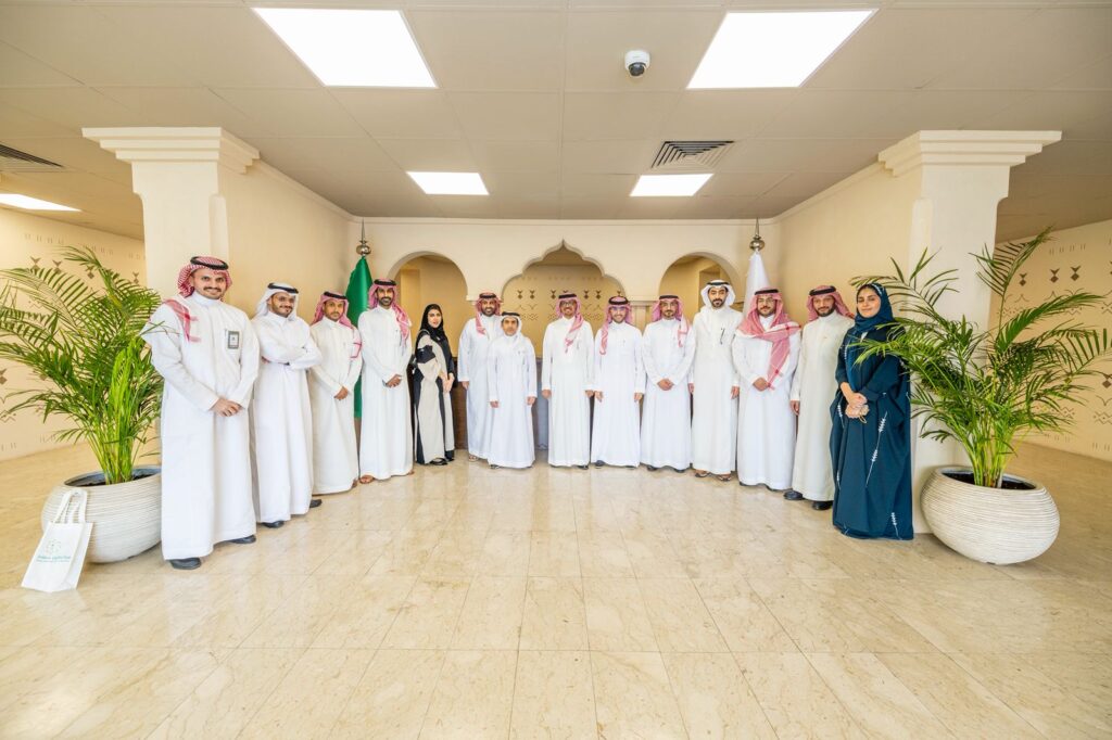 وفد هيئة تطوير حائل يزور استوديو الأحساء التصميمي لتبادل الخبرات