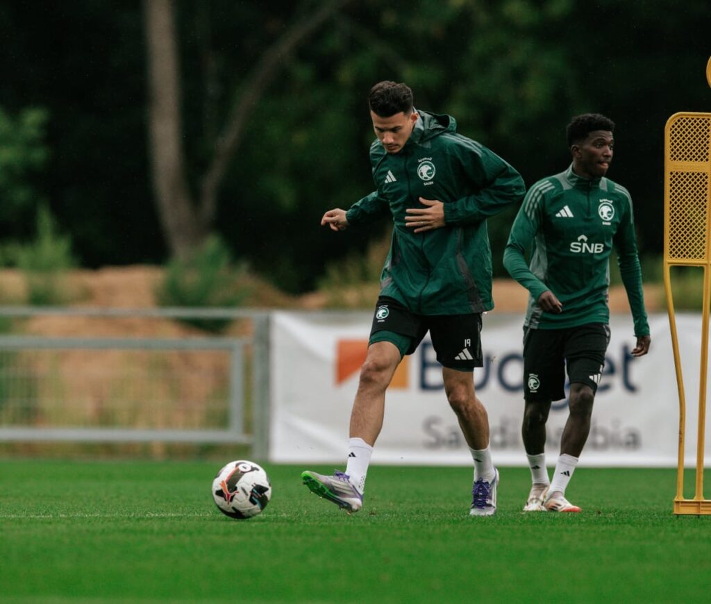 الأخضر يستأنف تدريباته بعد ودية مقدونيا ويستعد للقاء التشيك