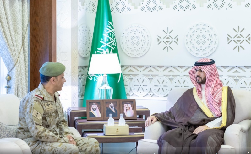 بمناسبة تكليفه.. نائب أمير الشرقية يستقبل قائد المنطقة