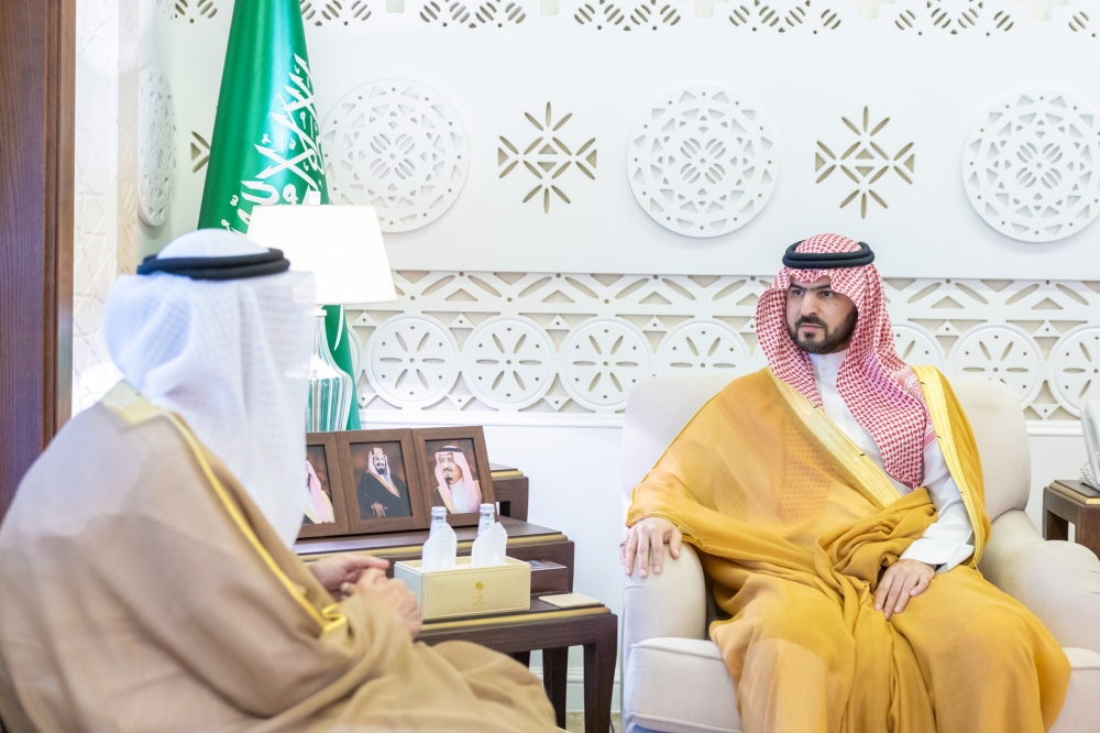 نائب أمير الشرقية يستقبل سفير دولة الإمارات لدى المملكة