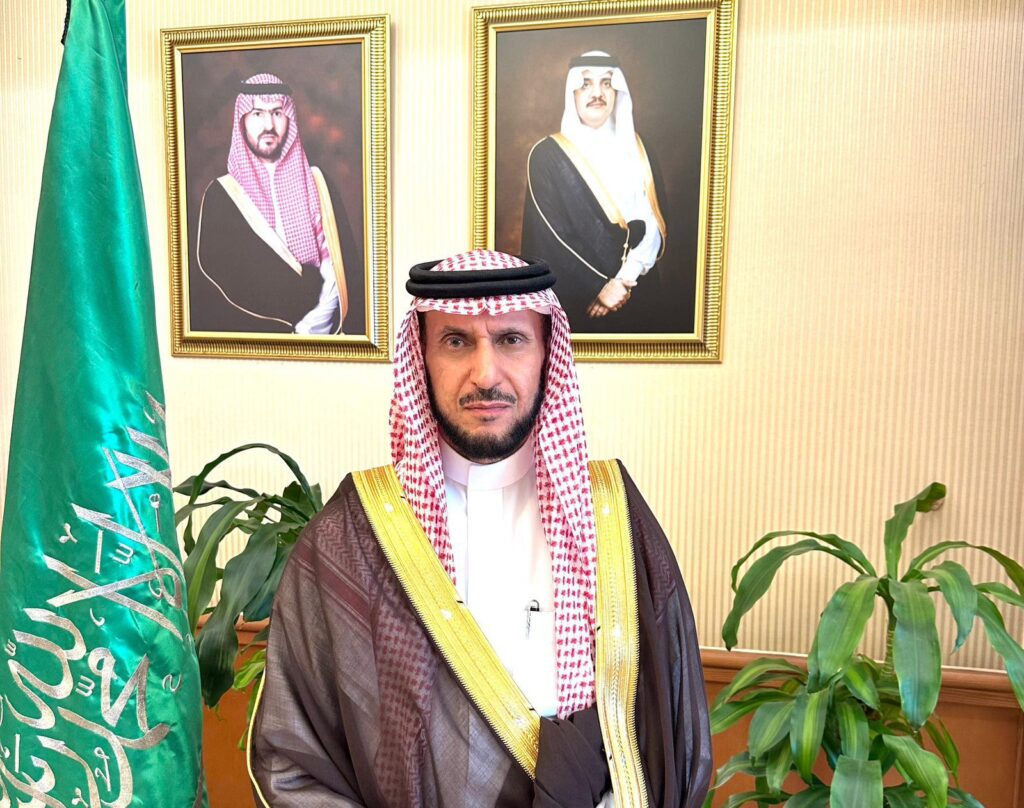 أمير الشرقية يكلّف عبدالله السيف محافظًا لمحافظة القطيف