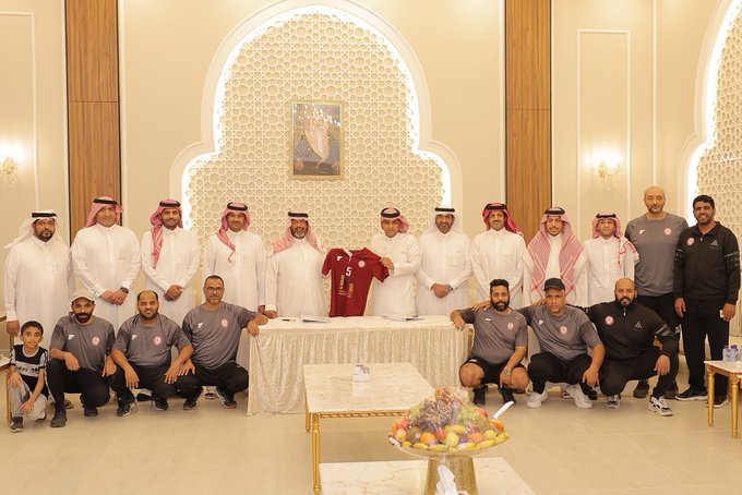 نادي العيون يوقع عقد رعاية جديدة مع أبناء الشيخ وسمي الكليب