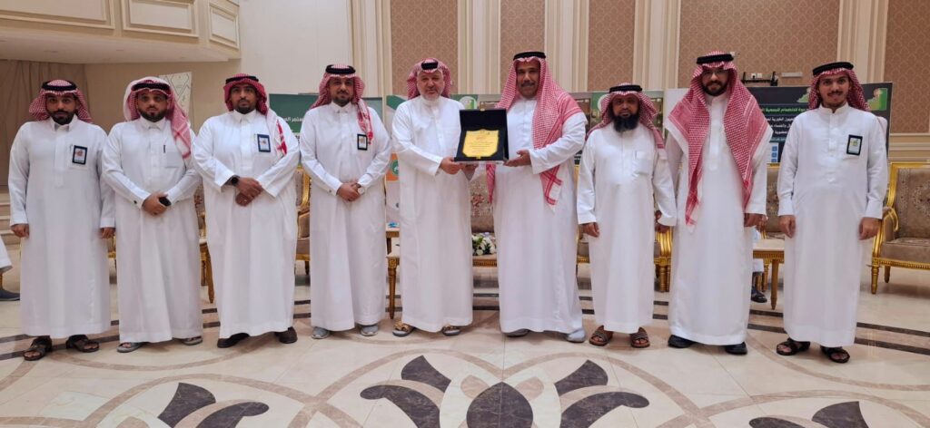 بالصور.. العيون الخيرية تستقبل رجل الأعمال “العويس” وتستعرض جهودها ومشاريعها المستقبلية