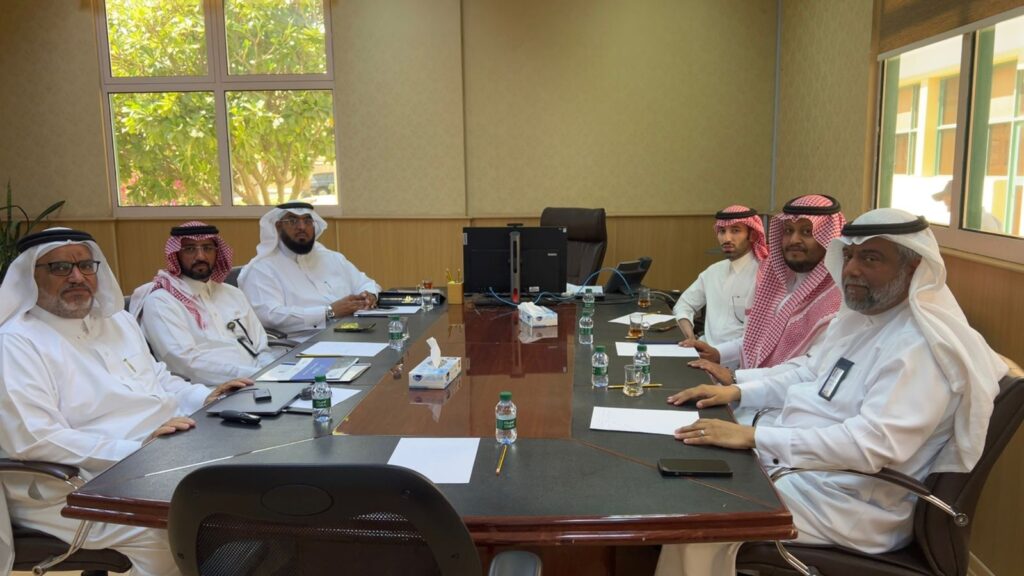 اجتماع بين “سند” وكلية الآداب بجامعة الملك فيصل للتعاون في المسؤولية الاجتماعية