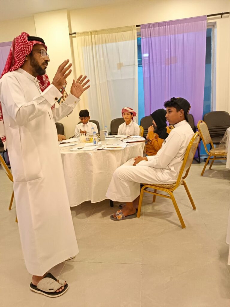 انطلاق لقاءات فواصل ونقاط بجمعية آرام لرعاية الأيتام في مدينة العيون