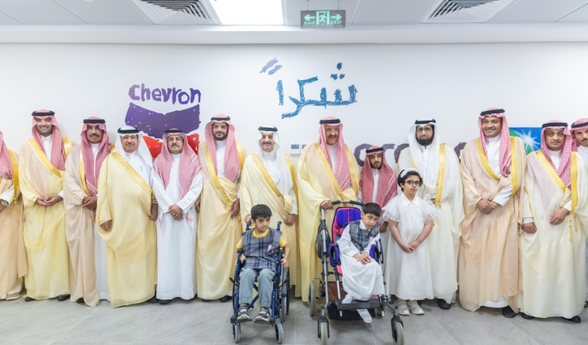 بالصور.. أمير الشرقية يرعى حفل تدشين مركز الخفجي للخدمات المساندة للتربية الخاصة