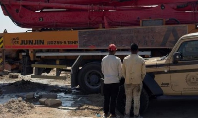 ضبط مخالفين لوثا البيئة بمواد خرسانية في الشرقية