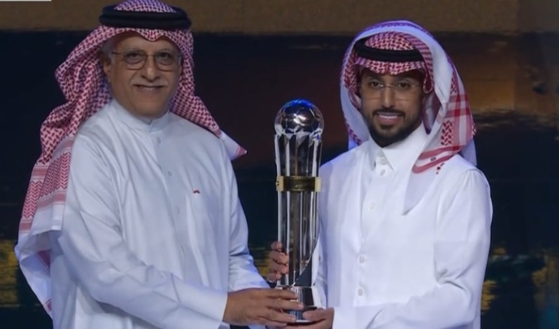 للمرة الثانية.. سالم الدوسري يتوّج ملكًا على عرش الكرة الآسيوية