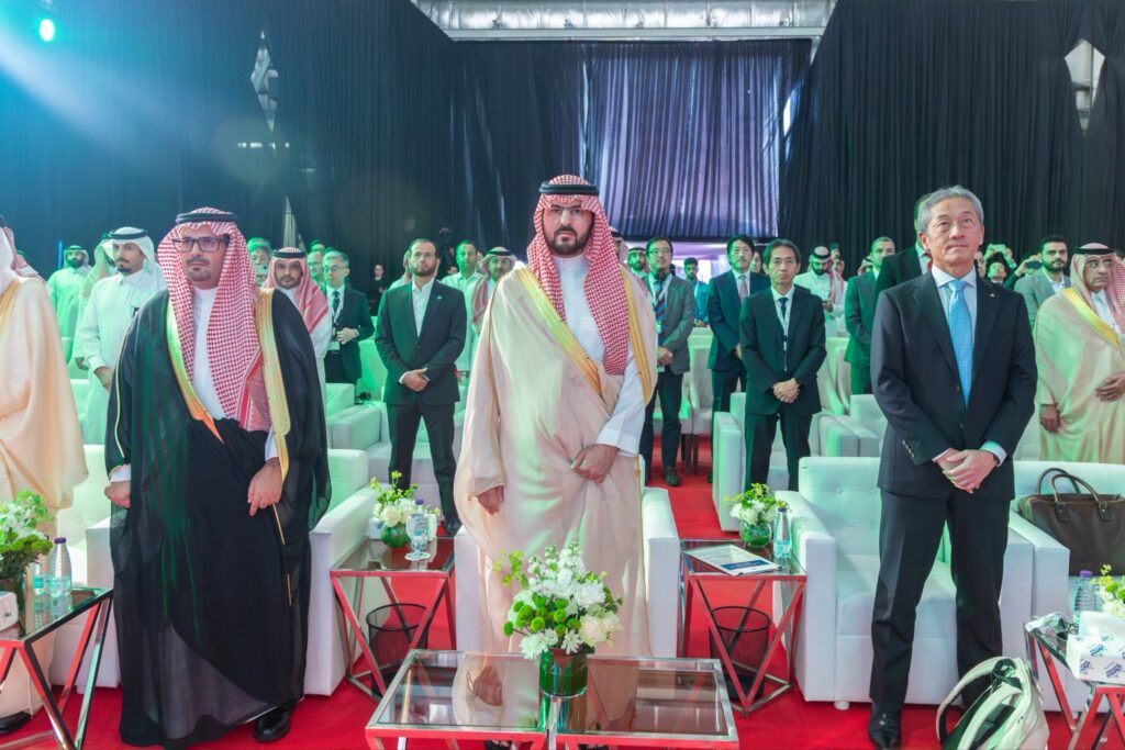 إنجاز صناعي جديد.. نائب أمير الشرقية يدشّن أول توربين غاز «JAC» يُصنع محليًا في السعودية