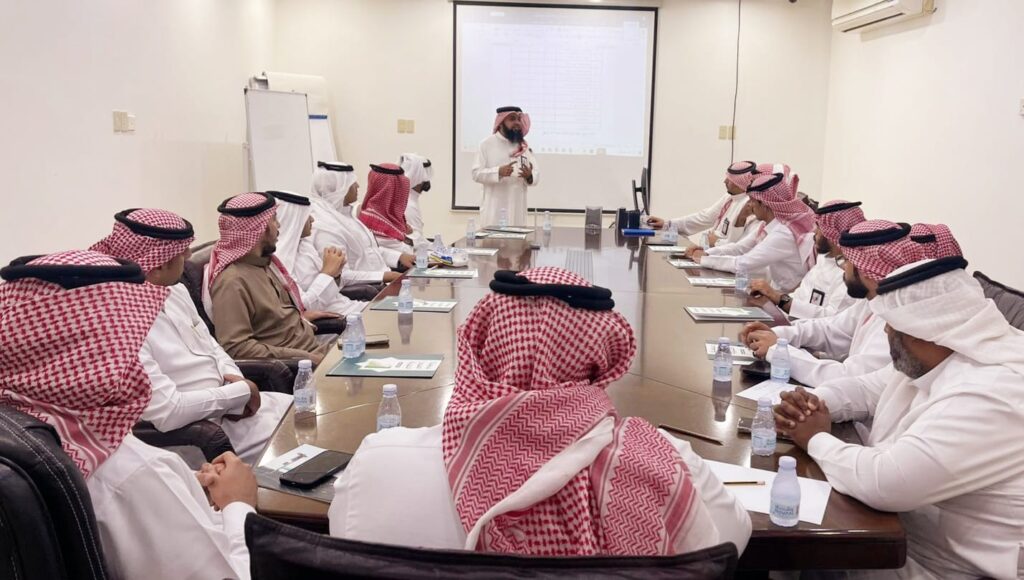 العيون الخيرية تعقد اجتماعًا تنسيقيًا لترسيخ منهجية التطوير المؤسسي وبناء منظومة أداء مستدامة