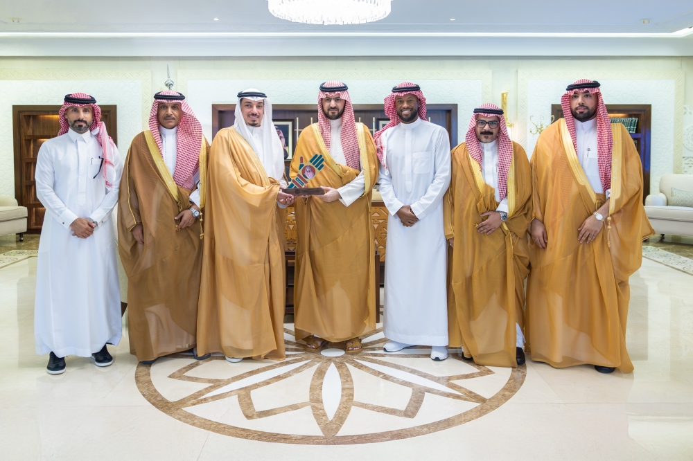  اتفاقية ثلاثية.. إنشاء حاضنات للباعة الجائلين في الشرقية