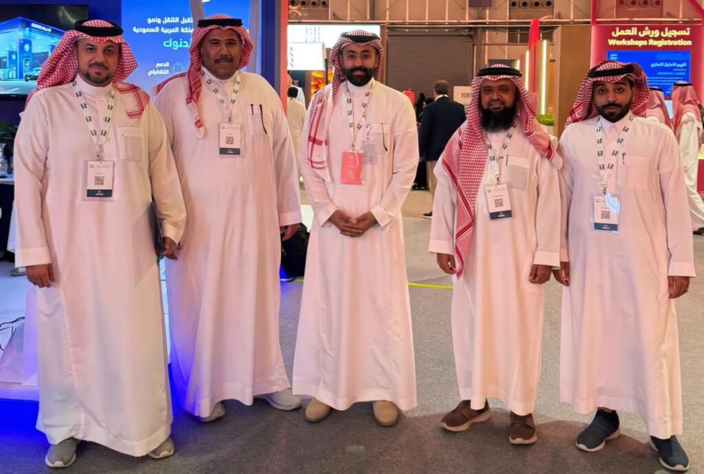 مجلس إدارة العيون يزور ملتقى بيبان 2025م بالرياض لبحث فرص الاستثمار