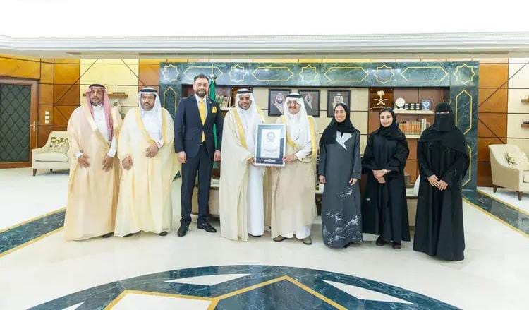 أمير المنطقة الشرقية يستقبل رئيس وأعضاء أكاديمية التعلّم