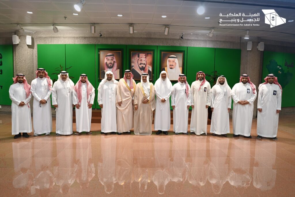 الأمير عبدالعزيز بن محمد المشرف العام على «قبس» يبحث مجالات التعاون مع الهيئة الملكية بالجبيل