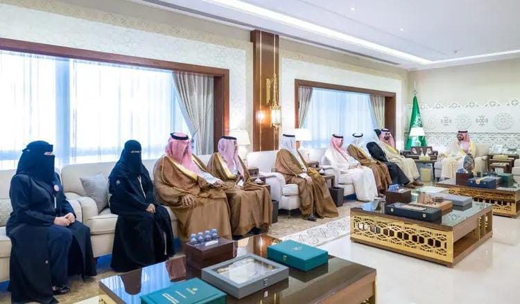 نائب أمير الشرقية يستقبل رئيس وأعضاء جمعية بنان للتأهيل المهني للأشخاص ذوي الإعاقة