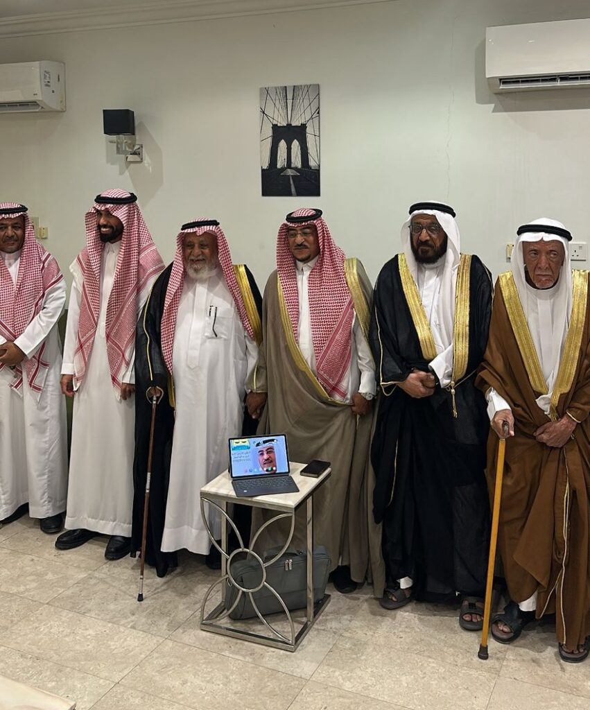 بالصور.. أسرة المقيبل بمدينة المبرز تحتفل بعقد قران ابنها الشاب “محمد”