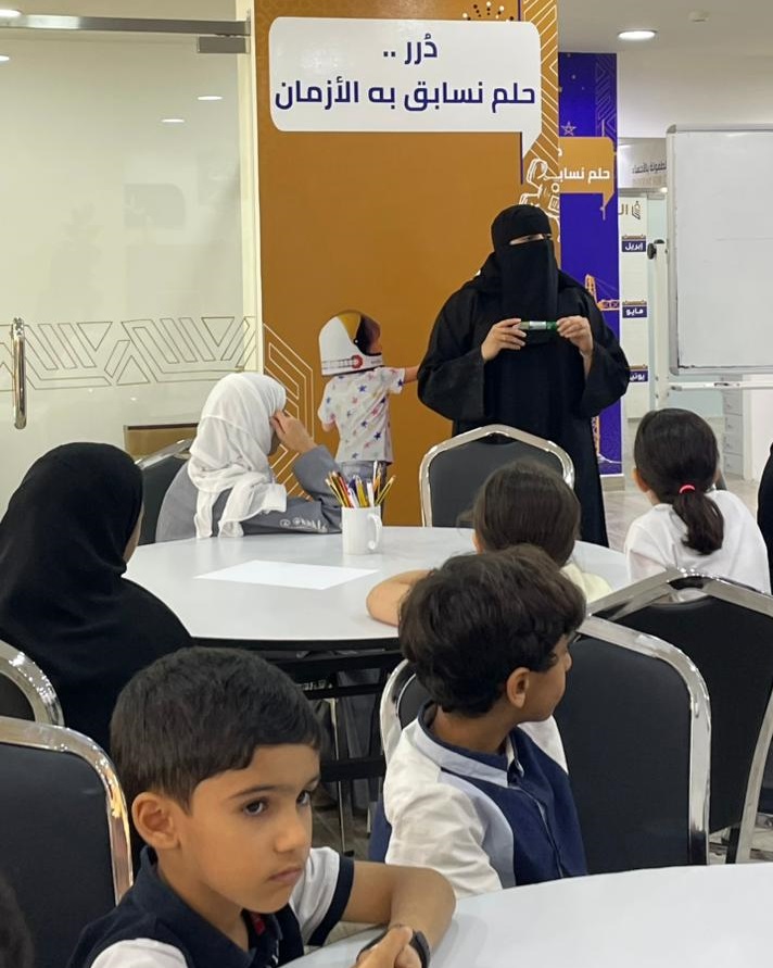 جمعية دُرر تواصل برنامج “دُرر نُحييها” في مرحلته الثانية تحت عنوان “إنتاج الأفكار”