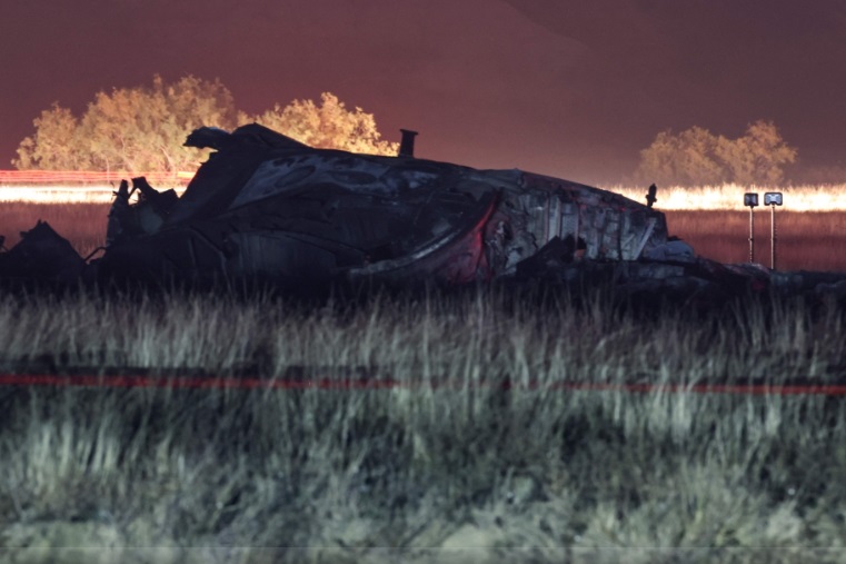 بالصور| حادث مروّع.. تحطم طائرة شحن تركية في جورجيا وسقوط عشرات القتلى