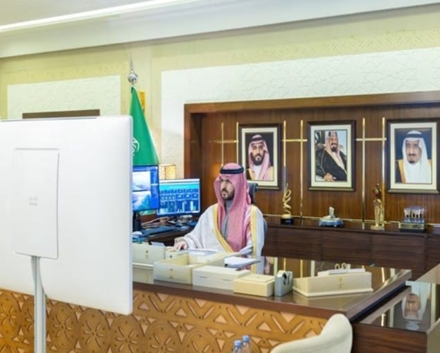 نائب أمير الشرقية يرأس الاجتماع السادس عشر لمجلس هيئة تطوير الأحساء