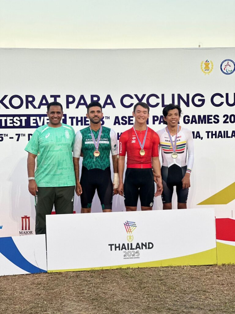 ‏بالصور..لاعب ذوي الإعاقة بالأحساء يحقق ثلاث ميداليات آسيوية في تايلاند
