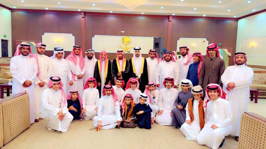 بالصور.. أسرة العويس بالعيون تحتفل بزواج ابنها “سالم”