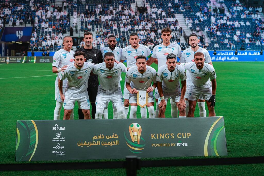 الفتح يعلن برنامجًا تحضيريًا خلال توقف دوري روشن