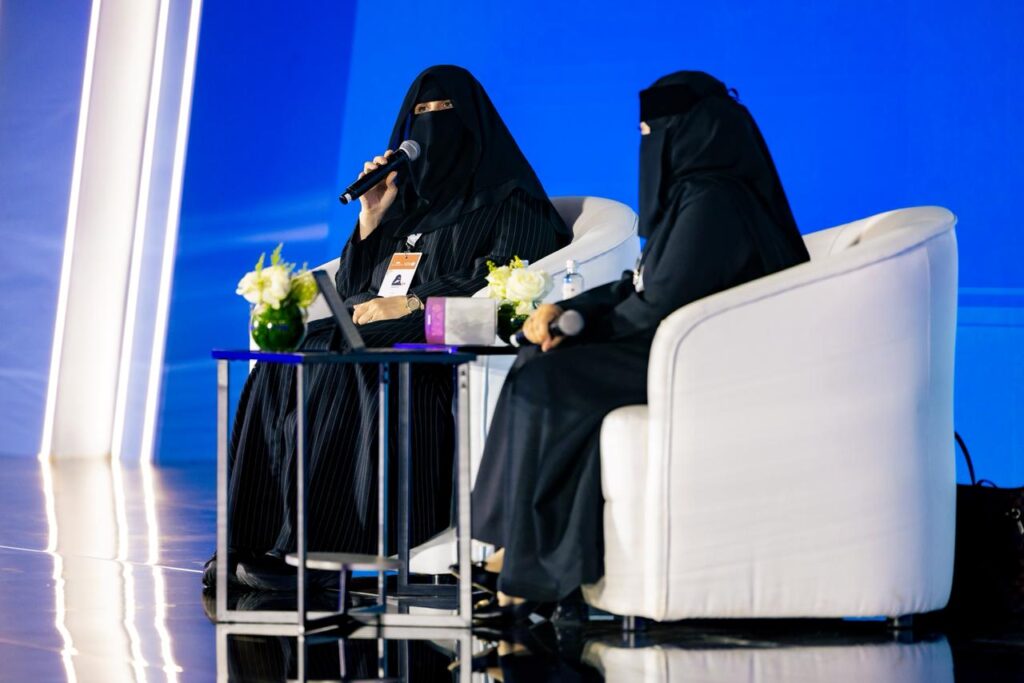 انفتاح فلسفي غير مسبوق في السعودية.. والعرضاوي: التفكير الناقد أساس جودة الحياة انفتاح فلسفي غير مسبوق في السعودية.. والعرضاوي: التفكير الناقد أساس جودة الحياة