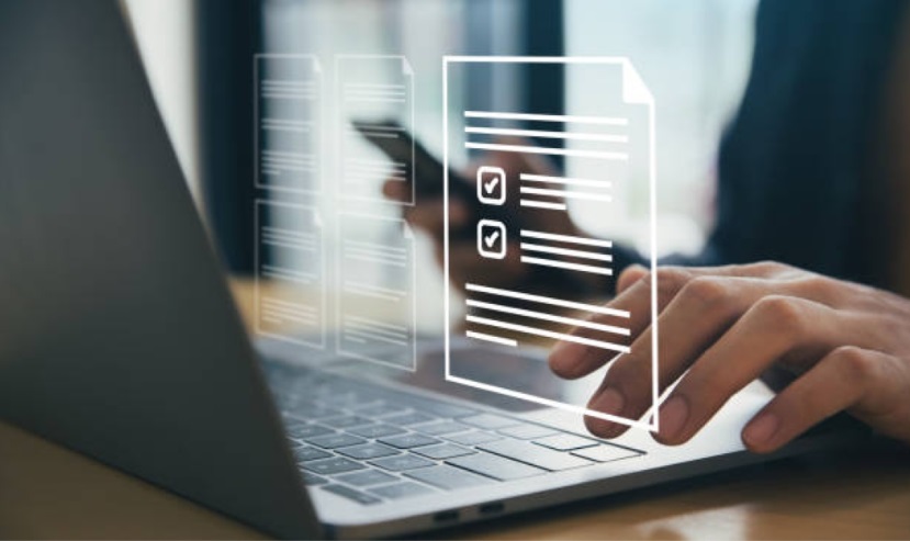 عبر أبشر أعمال.. تعرف على خطوات تمديد تأشيرة الخروج والعودة للعمالة