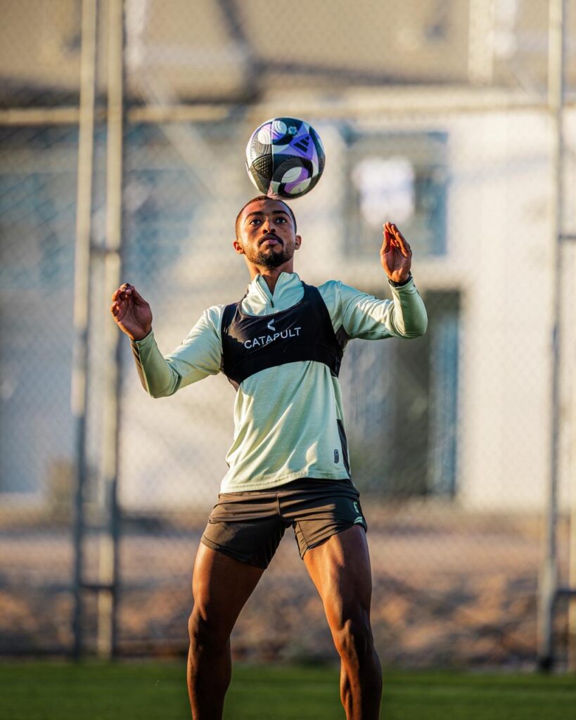 عقب الراحة.. الفتح يستأنف تدريباته استعدادًا لمواجهة الشباب