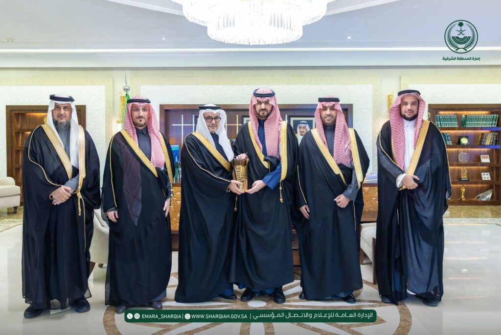 نائب أمير الشرقية يستقبل رئيس مجلس إدارة جمعية دارك للإسكان التنموي