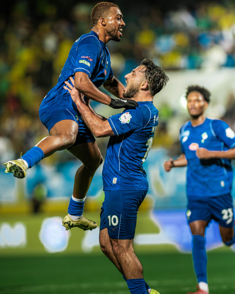 في مواجهة صعبة بدوري روشن.. الفتح يصطدم بالشباب لمواصلة الانتصارات