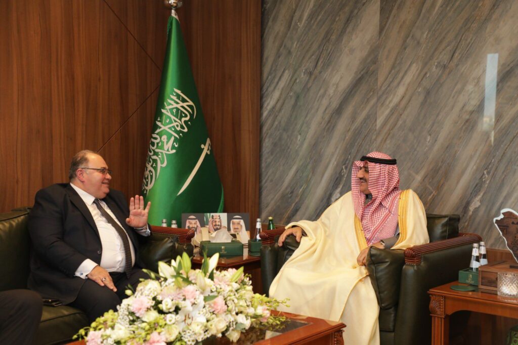 أمين الأحساء يستقبل القنصل العام المصري ويبحثان تعزيز الشراكة الاقتصادية