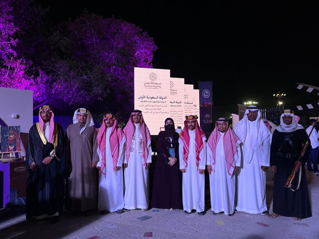 “ليالي كفو “.. وهج الإبداع يحتفي بورشٍ متألقة ومعرض فني متجدد ومسرحٍ للطفل