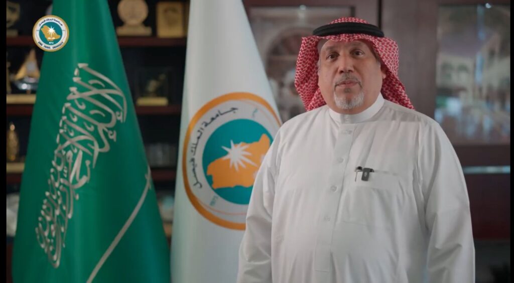 رئيس جامعة الملك فيصل وقياداتها لـ”الواحة نيوز”: “ليالي كفو” توحّد القيادات في يوم التأسيس
