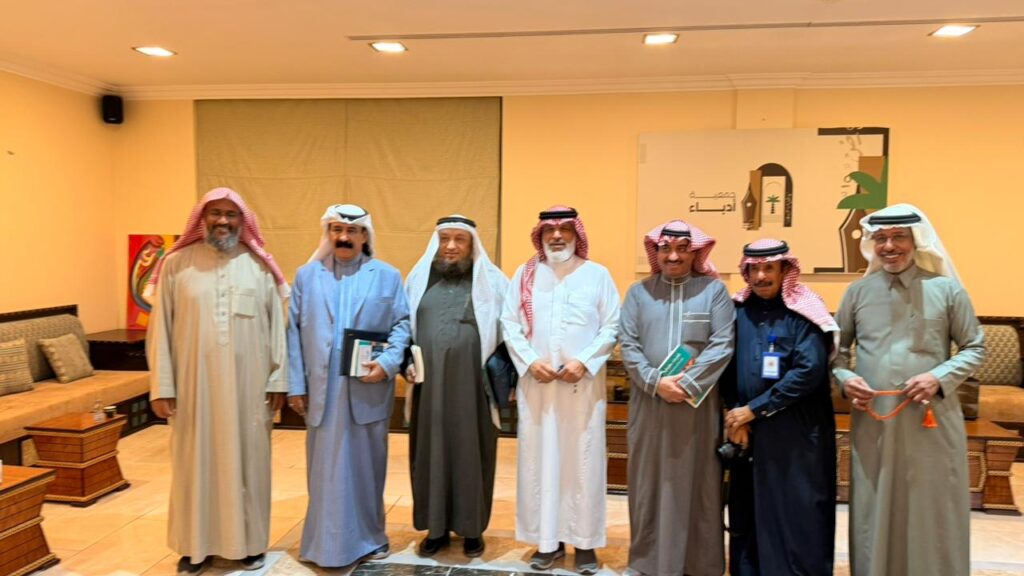 “عذبة الأصداء في ربوع واحة الأحساء” أمسية أدبية تحتفي بذاكرة الواحة الثقافية