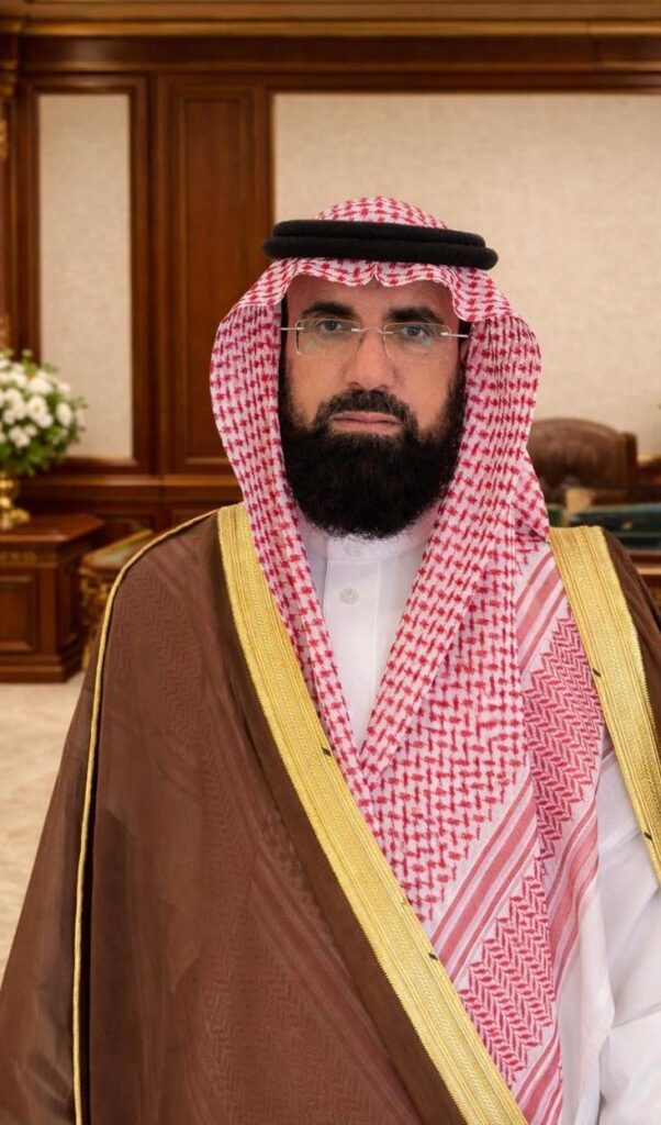 الشمري يرفع الشكر للقيادة بمناسبة الثقة الملكية بترقيته إلى المرتبة الرابعة عشرة