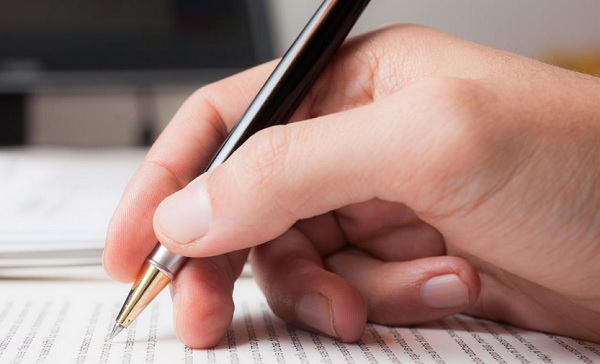  أسماء الشمراني تكتب: متى ترد شهادة القريب في المحاكم؟