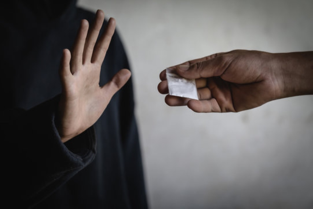 نظام خليجي جديد للمخدرات: تأهيل إلزامي وعقوبات مغلظة