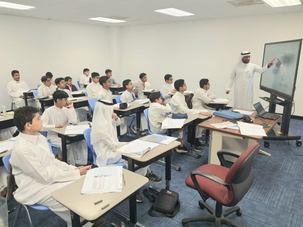 900 طالب وطالبة بتعليم الأحساء يتنافسون في أولمبياد «نسمو» في مرحلته الثانية