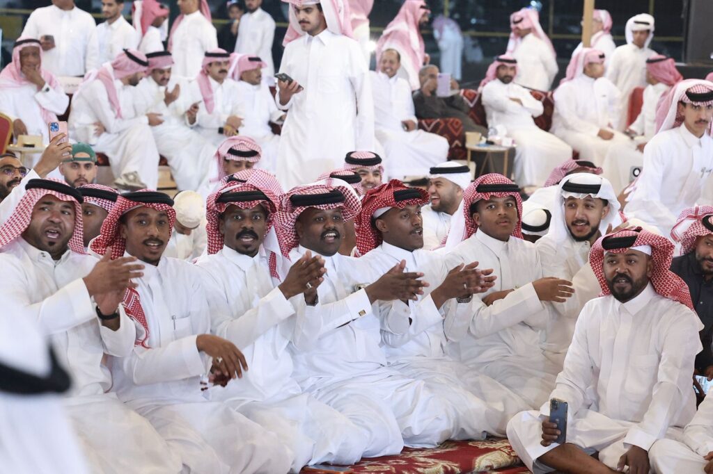 ليلة استثنائية في الأحساء.. أهالي الرقيقة يحتفون بالعيد ويتوّجون القادسية وسط حضور لافت