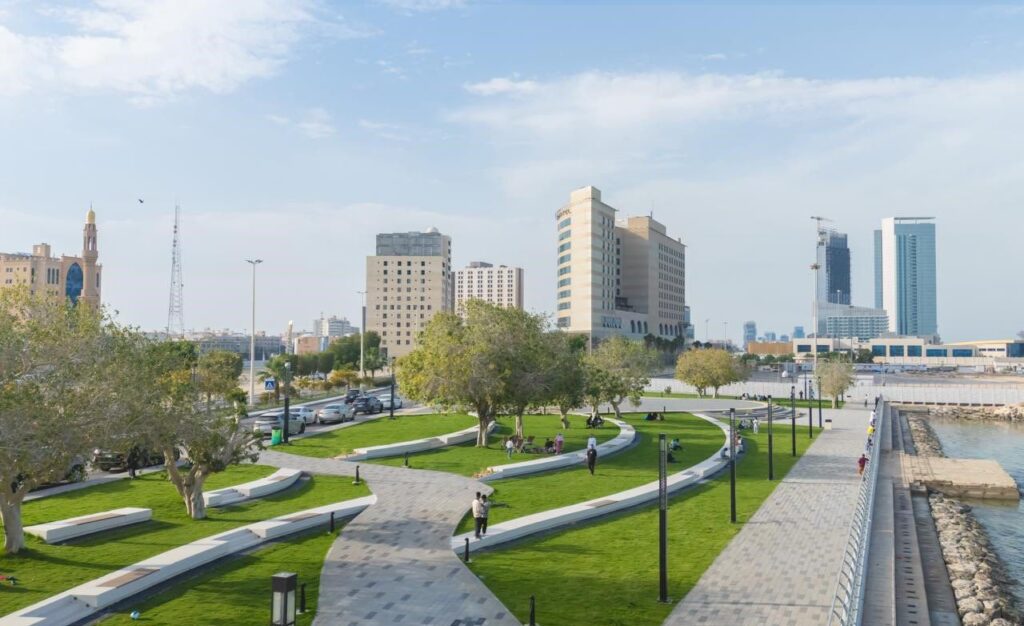 بلدية الخبر تنجز المرحلة الرابعة من تطوير كورنيش الخبر الجنوبي