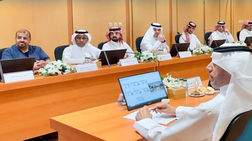 لقاء مشترك بين تقنية وصحة الأحساء لتعزيز التكامل التدريبي