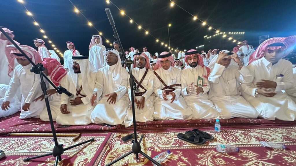 أهالي الأحساء يحتفون بالعيد في الكلابية الشرقية وسط أجواء تراثية رائعة