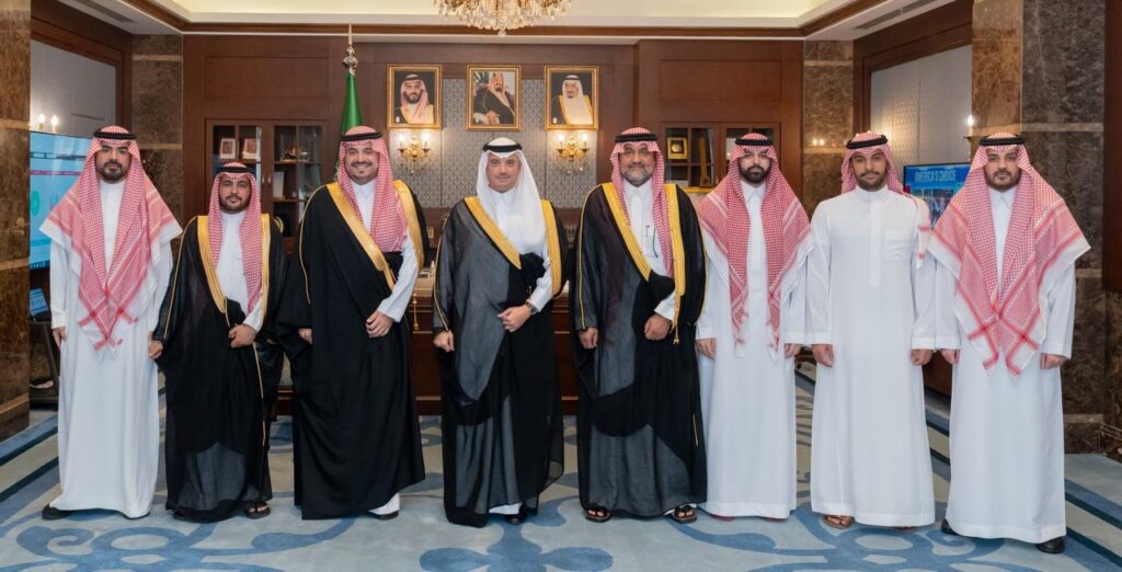 محافظ الأحساء يستقبل نائب رئيس اللجنة الأولمبية والبارالمبية السعودية